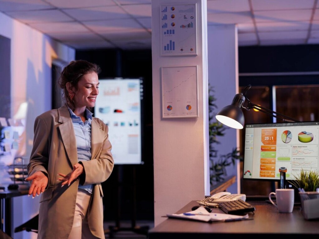 SMALL BUSINESS ACCOUTANTS